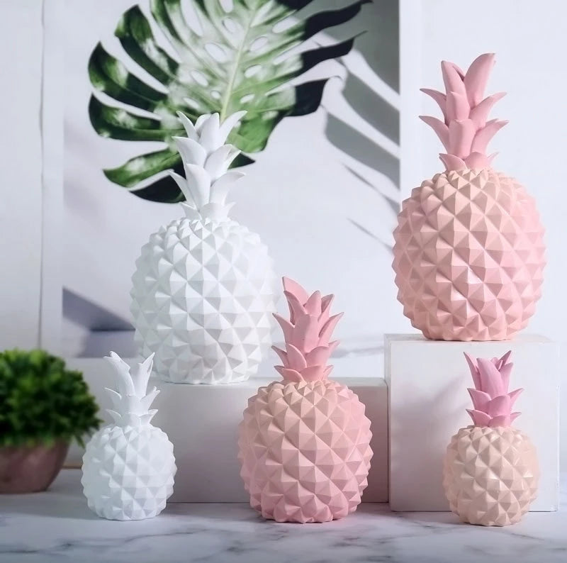 Statuette ananas coloré
