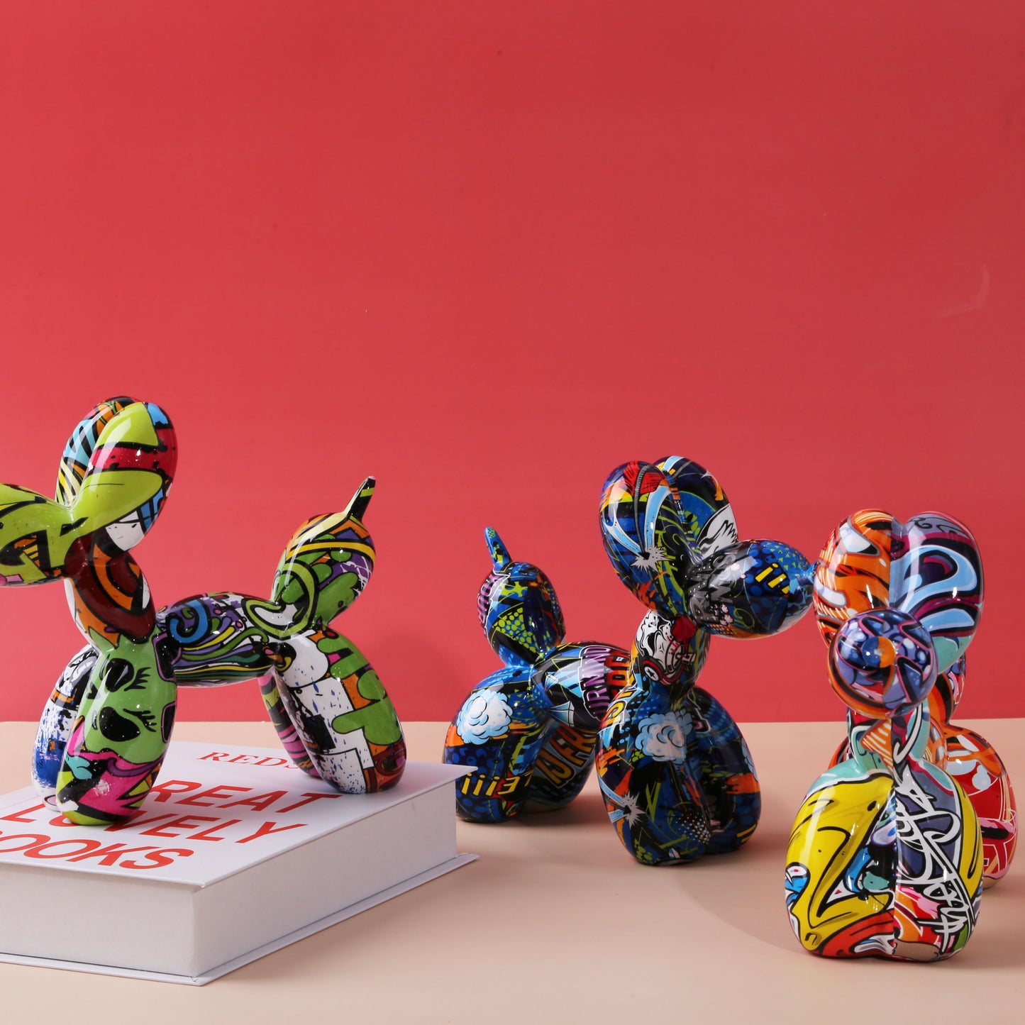 Statuette Balloon Dog en street art