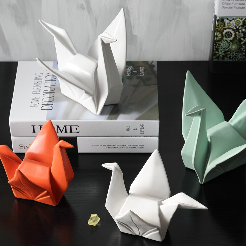 Statuette grue en origami
