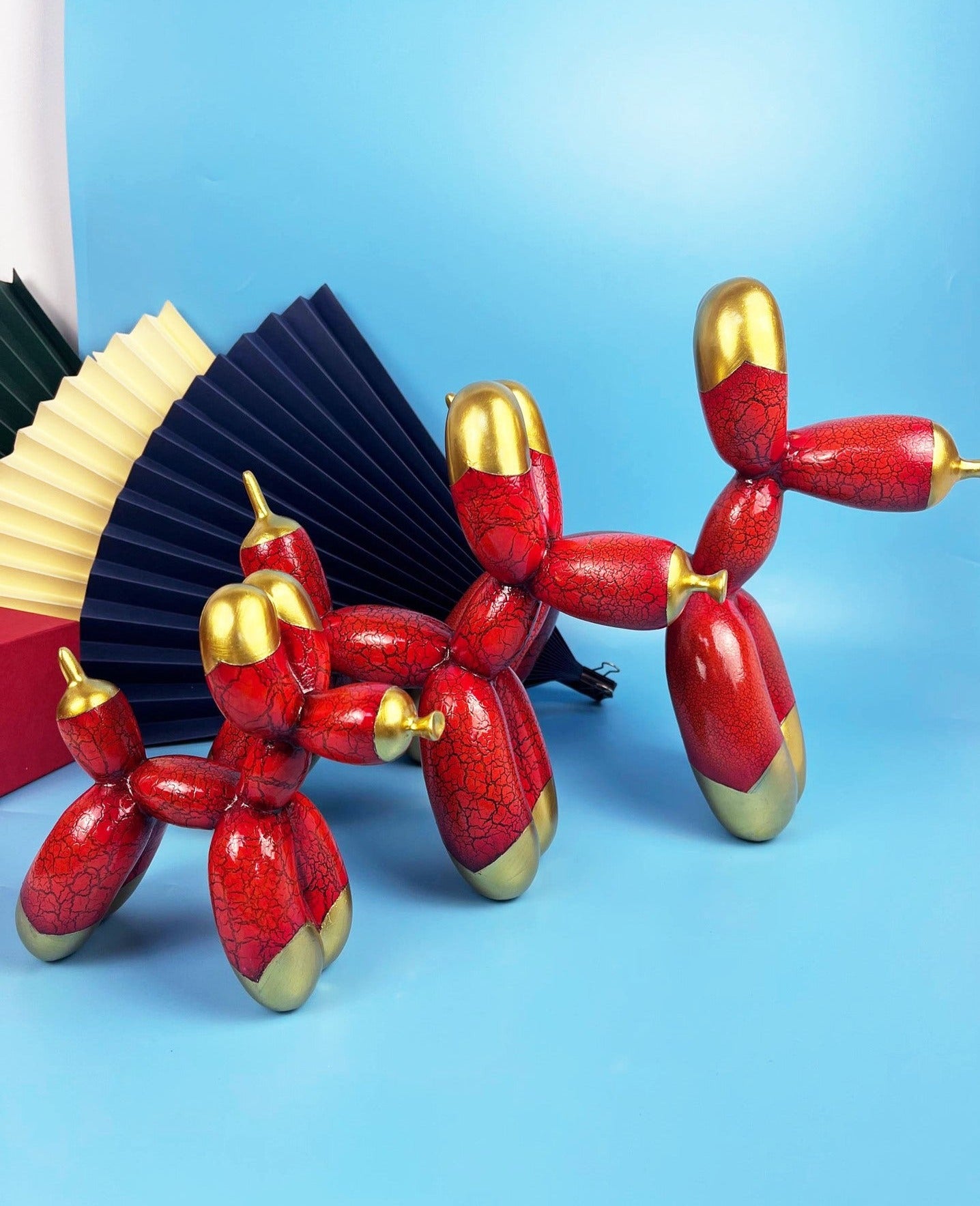 Statuette Balloon Dog en bois massif